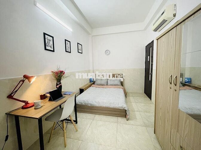 PHÒNG BAN CÔNG FULL NỘI THẤT - GẦN HUTECH, UEF, HIU, NGOẠI THƯƠNG