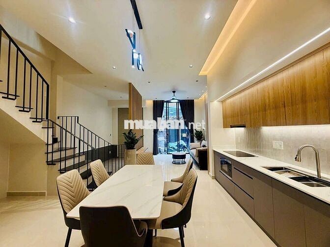 NHÀ ĐẸP MỚI TRỆT 2 LẦU, 3PN, FULL NỘI THẤT, XE HƠI ĐẬU TRƯỚC NHÀ