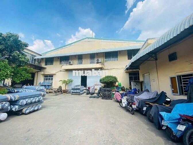 CHO THUÊ KHO 2350M2 ĐƯỜNG NGUYỄN VĂN QUÁ PCCC VÁCH TƯỜNG TẢI 10 TẤN