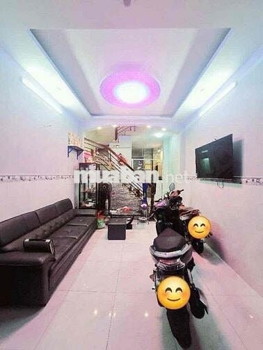 4 TẦNG BTCT | 36m2 | 4PN - SÁT MẶT TIỀN - HẺM THÔNG | TRUNG TÂM PHÚ NH