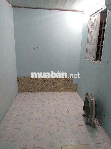 CHO THUÊ PHÒNG TRỌ 12M2 ĐƯỜNG TRẦN XUÂN SOẠN, Q.7