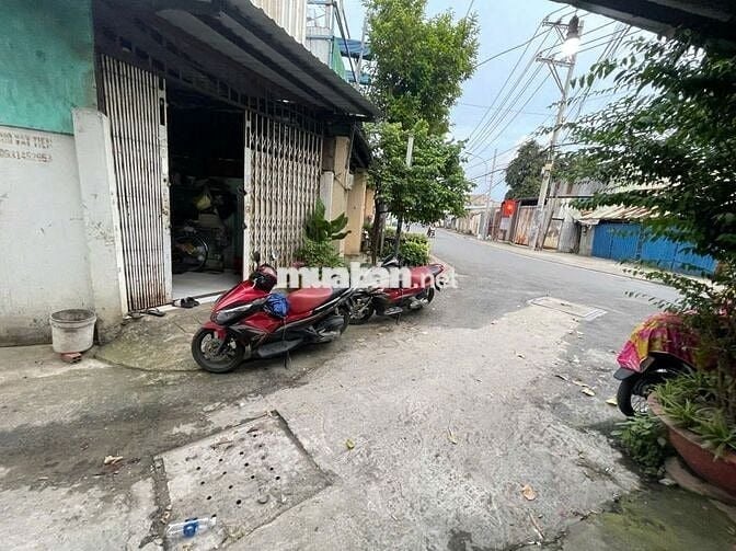 Bán nhà 4, 4x12, sát mặt tiền đường Nguyễn Thị Pha, Đông Thạnh