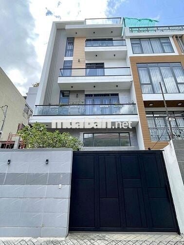 Bán nhà ngay Vạn Hạnh Mall , 6x11m , 5 tầng 9PN , giảm sâu 1ty