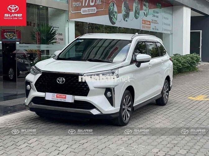 Toyota Veloz Cross 2023 - tặng 100% trước bạ
