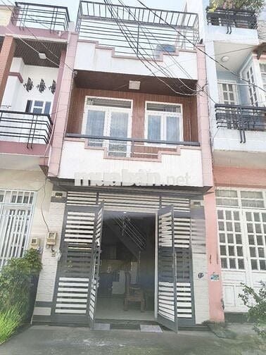 Cho thuê nhà hẻm xe tải Phú Định Q8 3PN kinh doanh tốt