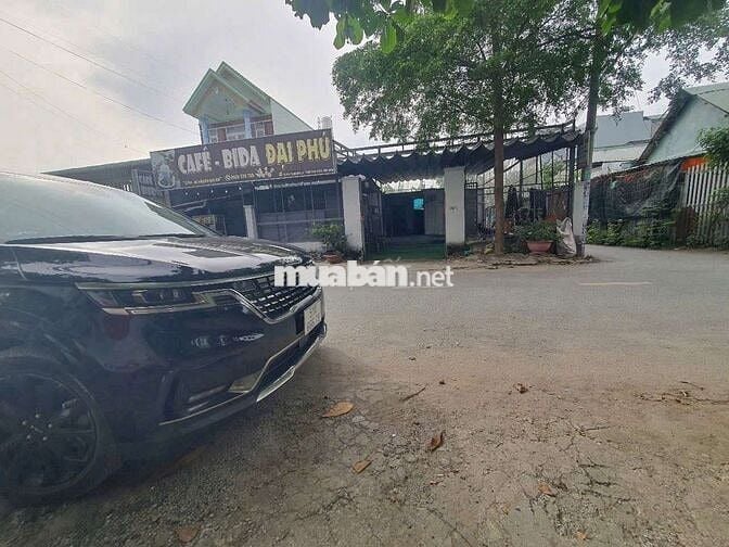 Cho thuê nhà 2 mặt tiền 42/10 a trung đông 11 Thới tam thôn hóc môn