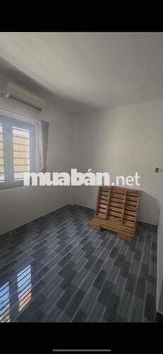 Phòng trọ sạch sẽ, an ninh, giờ giấc tự do gần Aeon Tân Phú