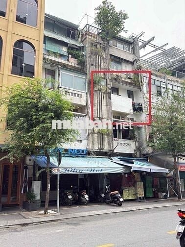 Cho thuê căn hộ chung cư 1 phòng ngủ MT Đề Thám P PNL Q1.