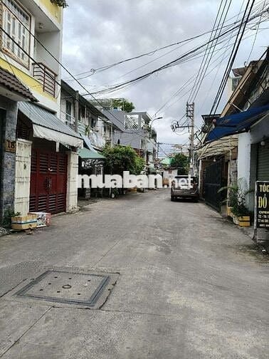 Cho thuê nhà HXH Đông Hưng Thuận 12, giá 8tr5/tháng, 4x15m, 1 lầu 2 PN