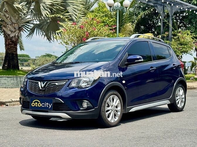 VinFast Fadil Base 2020 - Màu xanh - 6v3km
