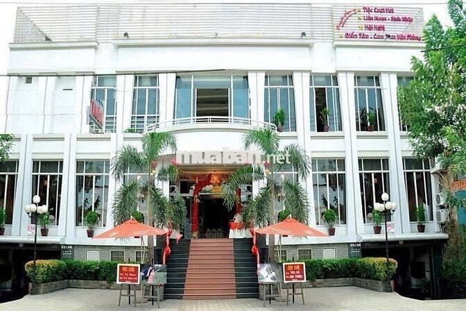 TÒA NHÀ 1.320M2 MẶT TIỀN HOÀNG CẦM, KINH DOANH ĐA HÌNH THỨC