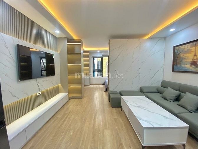 Cho thuê mặt bằng kinh doanh và căn hộ tại nhà số 4 ngõ 6 Đội Nhân, HN