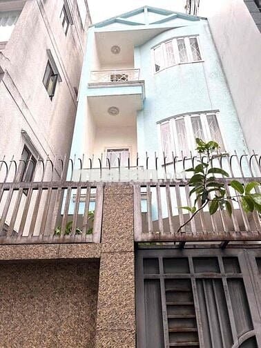 BÁN NHÀ 80m, HOÀNG HOA THÁM, P5 PHÚ NHUẬN – 3 TẦNG – HXH – CHỈ 8.8 tỉ