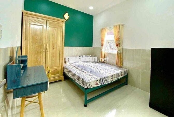 SẮP TRỐNG 4x ngay NGUYỄN TẤT THÀNH toà nhà có THANG MÁY FULL NỘI THẤT
