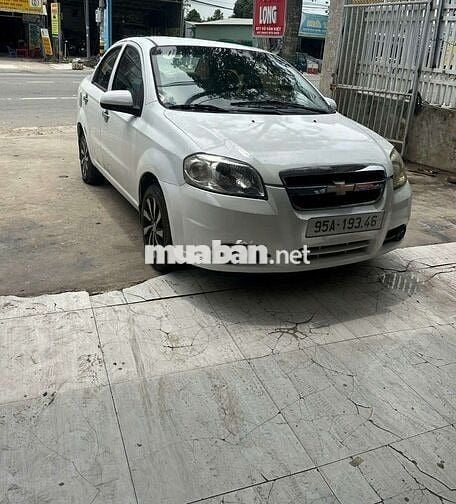 Bán xe 5 chỗ Gentra, đời 2008