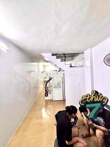 Hơn 2,5 tỷ có nhà đẹp Cầu Bươu-Gần oôt-Full NT-38m*3T;3NKK