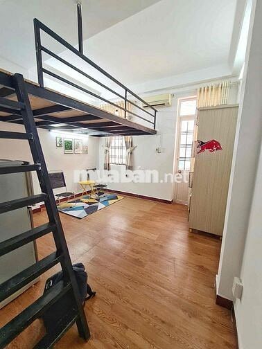 CHO THUÊ DUPLEX CỬA SỔ THOÁNG Ở NGUYỄN VĂN TRỖI LÊ VĂN SỸ TIỆN ĐI Q1Q3