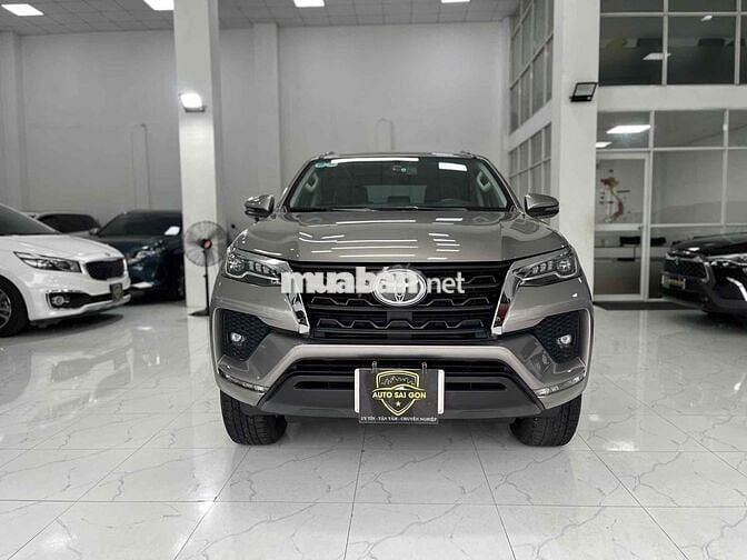 Toyota Fortuner 2022 2.4 4x2 AT - 36000 km