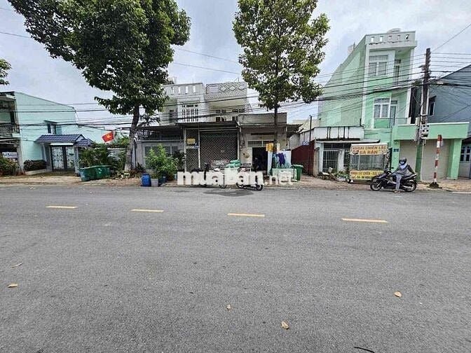 Đất mặt tiền kinh doanh gần chợ Dĩ An, phường Dĩ An, TP Dĩ An