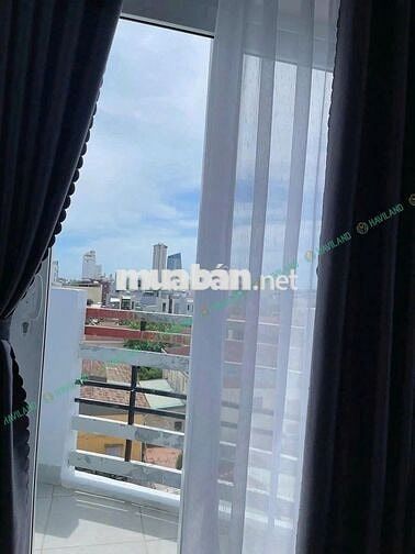 Phòng có ban công thoáng mát - Ngay cầu Rồng siêu tiện nghi