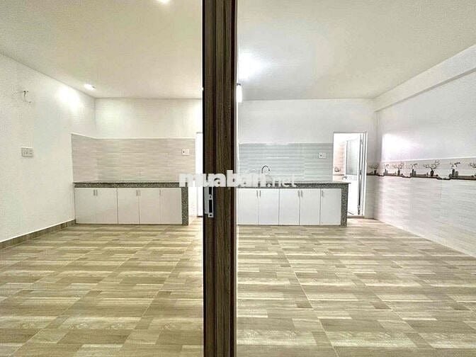 2 PHÒNG NGỦ 40M2 - CUỐI HƯƠNG LỘ 2
