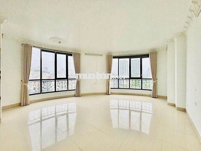Cho thuê sàn văn phòng Yên Lãng 70m2 11tr lô góc bãi đỗ oto cách 20m