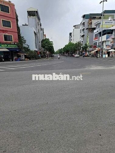 TRUNG TÂM NGỌC THỤY 2 LÔ ĐẸP GIÁ TỐT MẶT PHỐ HOA HẬU Long Biên,Hà Nội