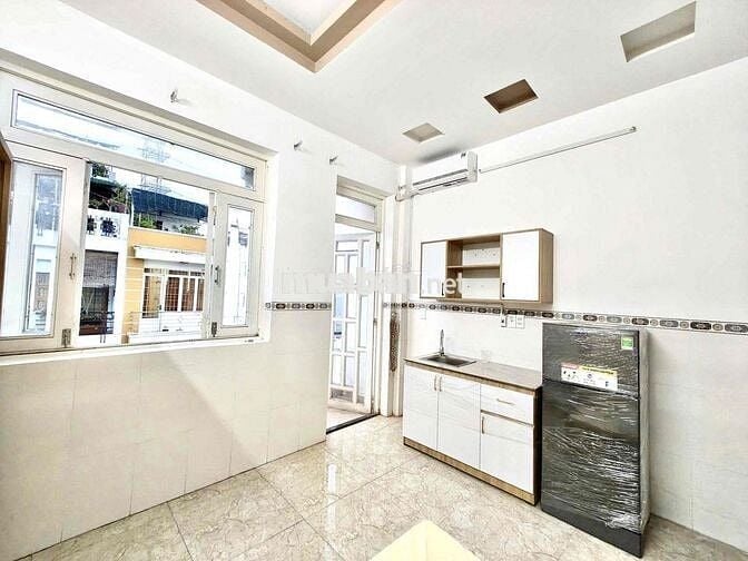 CĂN HỘ BAN CÔNG, FULl NỘI THẤT GẦN CẦU CHÀ VÀ