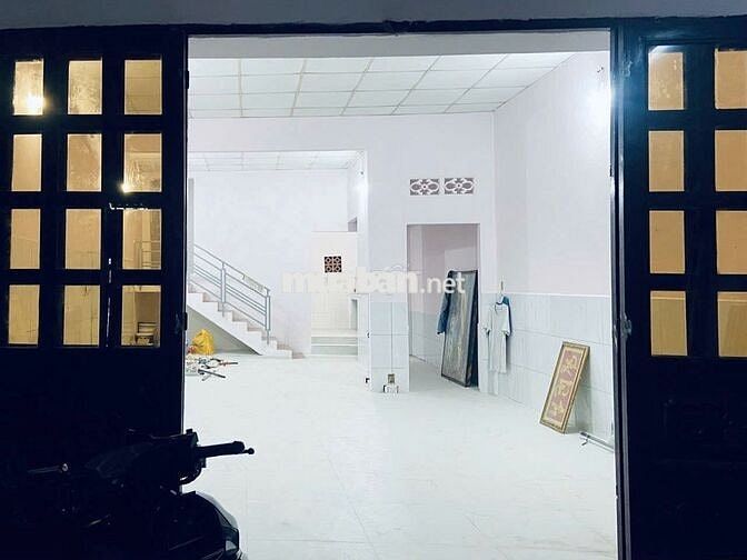 NHÀ 1 TRỆT 1 LẦU 5X20, 2 PHÒNG, TRỆT TRỐNG SUỐT, ĐƯỜNG HIỆP BÌNH, HBC