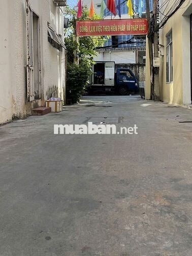 NHÀ K Ô TÔ 04 ÔNG ÍCH KHIÊM GIÁ RẺ