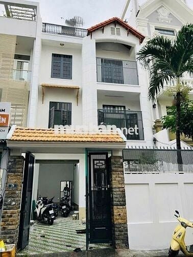 🏡 Cho Thuê Nhà HXH Đồng Đen_7x20m, 3 Lầu Nội Thất Cơ Bản, Máy Lạnh.