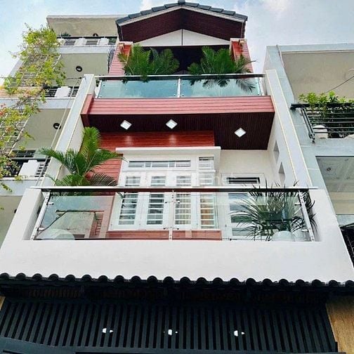 Cực hiếm! Chủ để lại giá mềm 4TỶ790 căn Phạm Văn Đồng, BT - 83m2