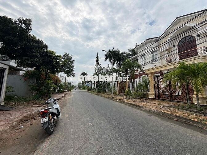 BÁN NỀN VỊ TRÍ ĐẸP TRỤC THÔNG THOÁNG KDC LONG THỊNH GẦN BV HOÀN MỸ 586