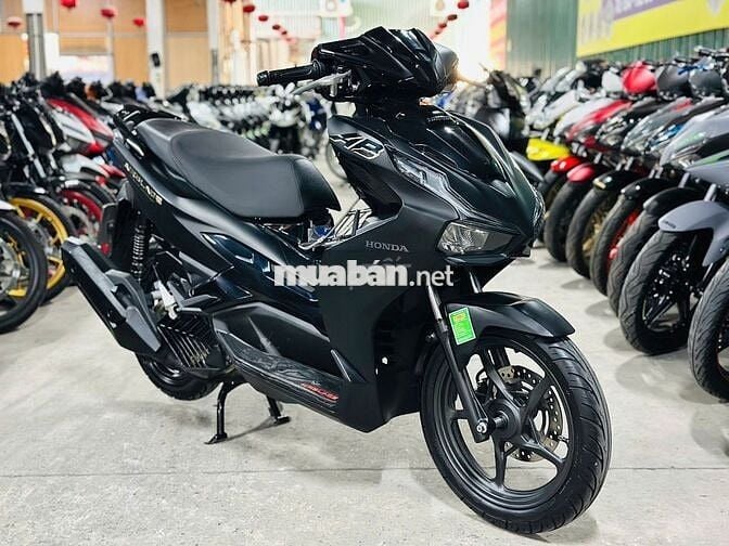 XE MÁYTHANH TÙNG_AIR BLADE 125 ĐEN NHÁM 4VAL 2025