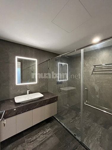 Chung cư KINGSTON, Hoàng Văn Thụ, PN: 160m2, 4p ngủ, NTCC, 37triệu