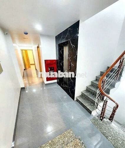 Cần bán nhà rộng nhất phố Yên Hoà 64m2 - 5 Tầng thang máy