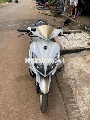 bán yamaha nouvo còn dùng tốt