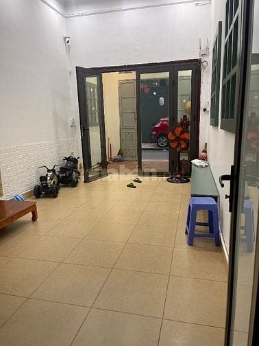 Cho thuê mặt bằng Kinh doanh Phố Đào tấn - Ba đình 