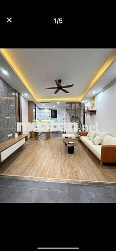 TRUNG TÂM CẦU GIẤY - NHÀ ĐẸP CHỦ XÂY TÂM HUYẾT - 5 TẦNG ĐỦ CÔNG NĂNG