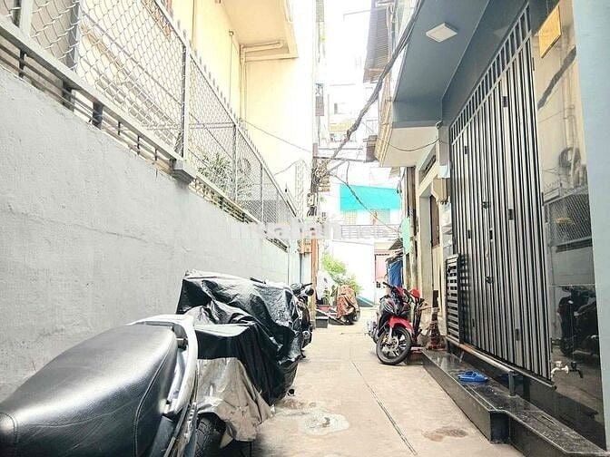 BÁN NHÀ TRẦN BÌNH TRỌNG – P3, Q5- 23M2 x 2TẦNG LÔ GÓC - GIÁ 3.95TỶ