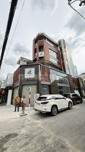 Cho thuê Nhà Góc 2 mặt tiền 77 Lê Hoàng Phái, Phường 17, Q.Gò Vấp