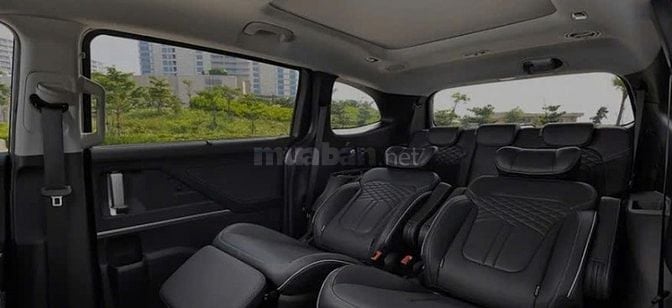 Tài xế cho Cty( chở sếp). Cí xe 7 chỗ Custin 2.0