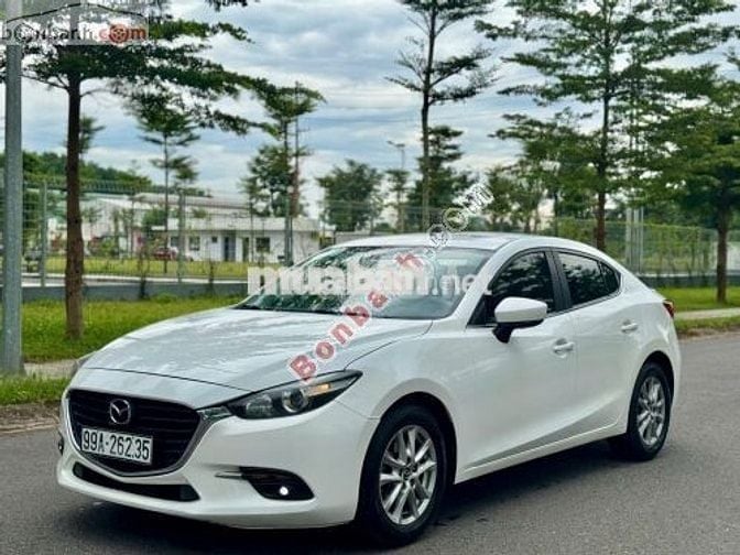 Mazda 3 1.5 AT 2017