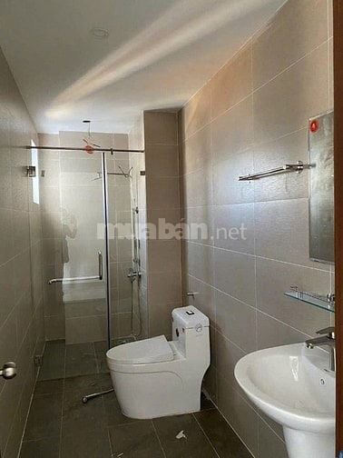 Cho thuê căn 2p ngủ có nội thất C/c Phúc yên Tân Bình giá 9tr