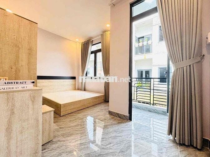 Căn hộ 1PN tách bếp - ban công ngay khu ẩm thực Phan Xích Long giáp Q1