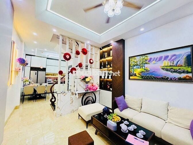 HỒNG MAI NHÀ MỚI 4 TẦNG – FULL NỘI THẤT Ở LUÔN – GẦN Ô TÔ