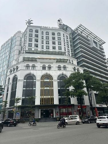 CHO THUÊ VĂN PHÒNG SƠN HÀ BUILDING DUY TÂN, DIỆN TÍCH : 100M2-200M2-35
