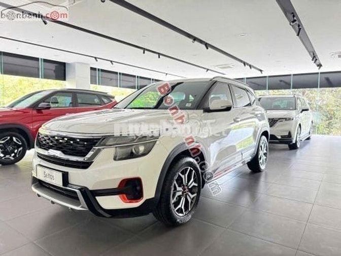 Kia Seltos Luxury 1.4 AT 2024