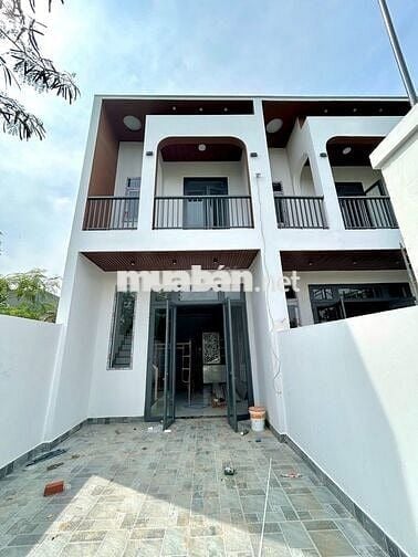 CHÍNH CHỦ ĐANG KẸT BÁN NHÀ GIÁP NGAY GẦN BỬU LONG