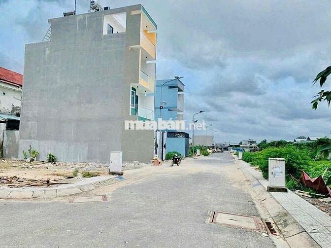 Bán Gấp Lô Đẹp Ngô Chí Quốc – Đường 8m, 64,6m² – Giá 3.55 Tỷ